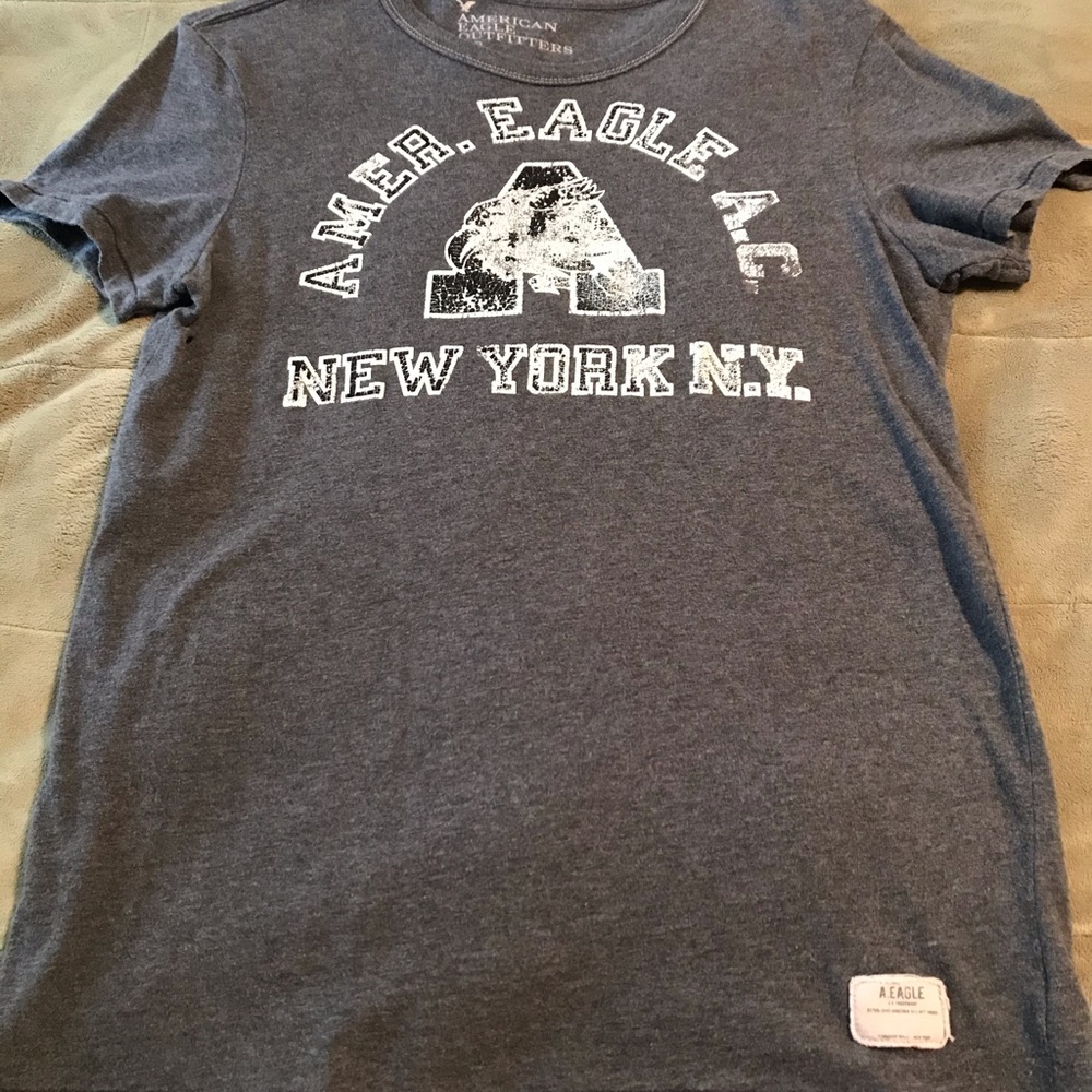American Eagle Outfitters Shirt - Picture 2 of 5
